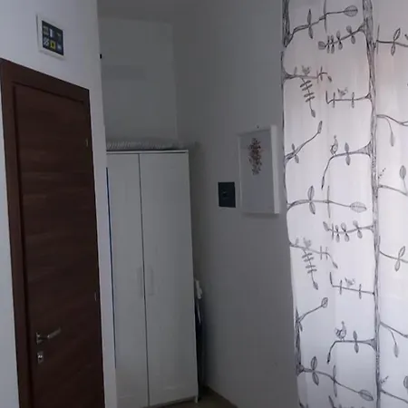 Gloria Vatican Bijou