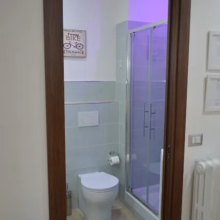 Gloria Vatican Bijou